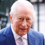 Ο βασιλιάς Κάρολος Γ΄ ανακοινώνει περιορισμό της θεραπείας για τον καρκίνο