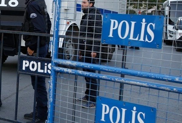 Τουρκία: Επτά αστυνομικοί τραυματίστηκαν σε επιχείρηση κατά φερόμενων τζιχαντιστών του Ισλαμικού Κράτους