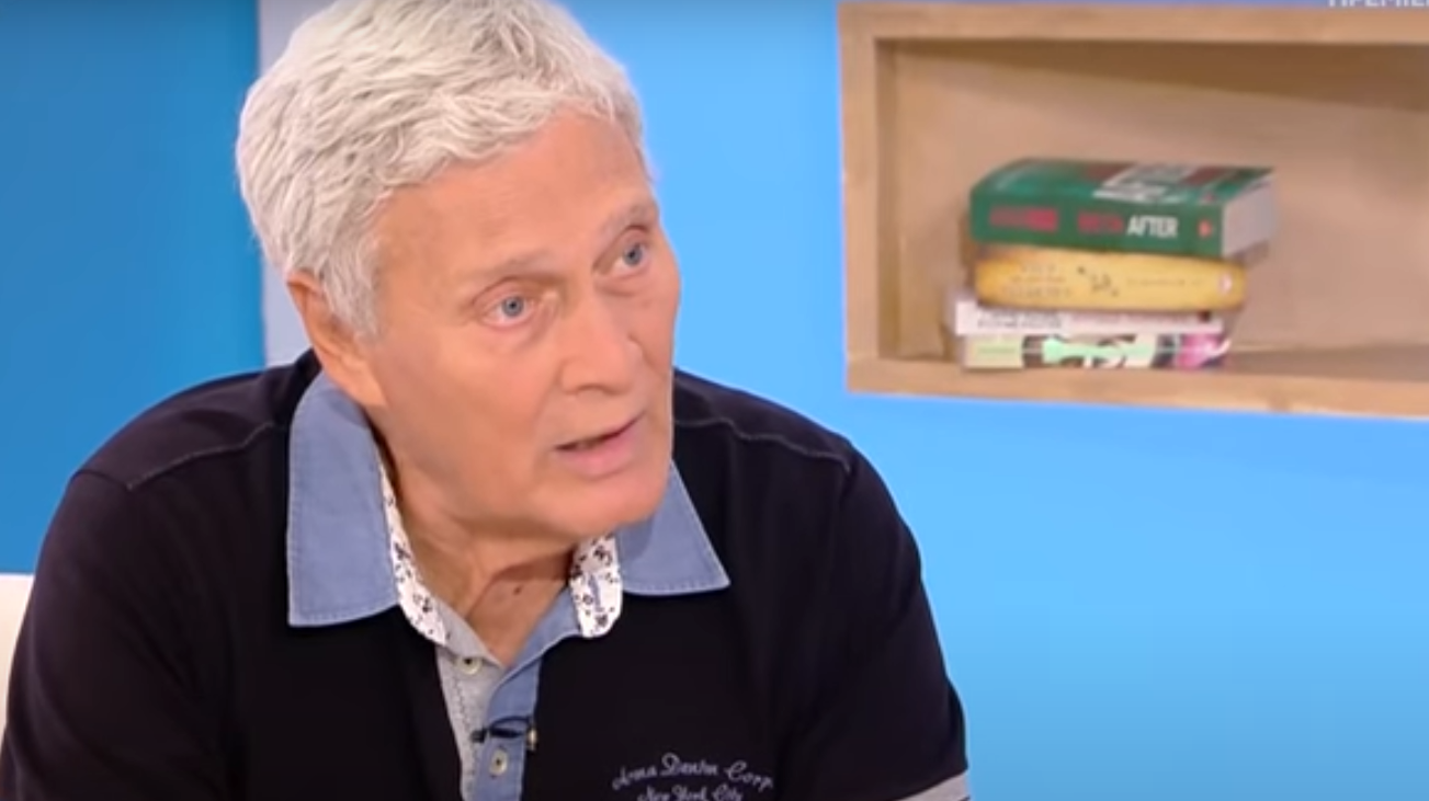 Πέθανε ο Αλμπέρτο Εσκενάζυ: Μια διακριτική αλλά ουσιαστική διαδρομή στο ελληνικό θέατρο και σινεμά