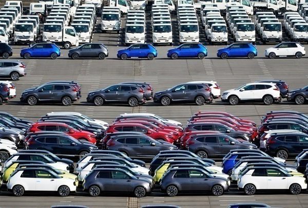 Η Κίνα κατακλύζει τον κόσμο με βενζινοκίνητα και πετρελαιοκίνητα αυτοκίνητα 