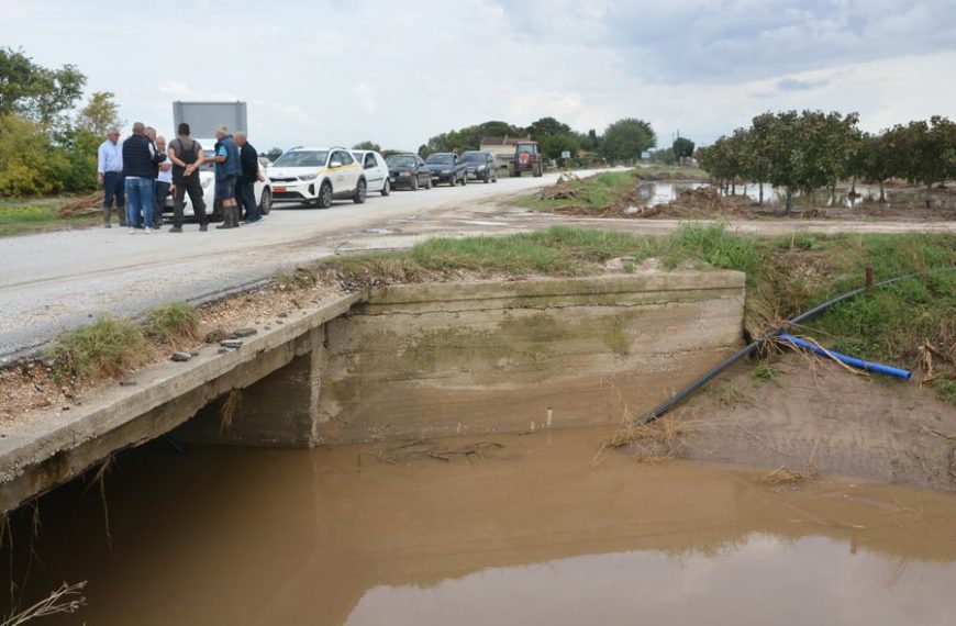 Συναγερμός στη Θεσσαλία από την υπερχείλιση του Ενιπέα