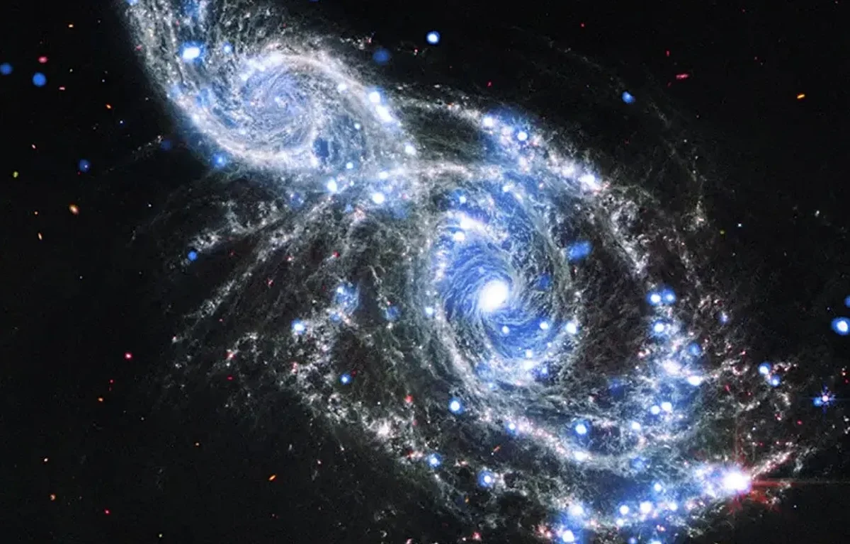 Όταν οι γαλαξίες συγκρούονται: ο βαρυτικός «χορός»&hellip;