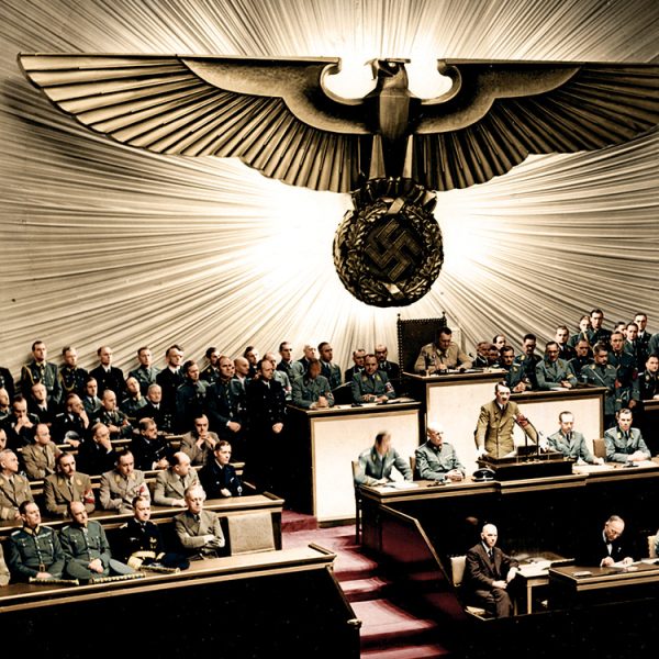 Η μέρα που ο Χίτλερ υπέγραψε την ήττα του: Η απόφαση που&hellip;