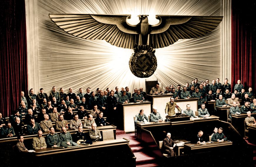 Η μέρα που ο Χίτλερ υπέγραψε την ήττα του: Η απόφαση που&hellip;