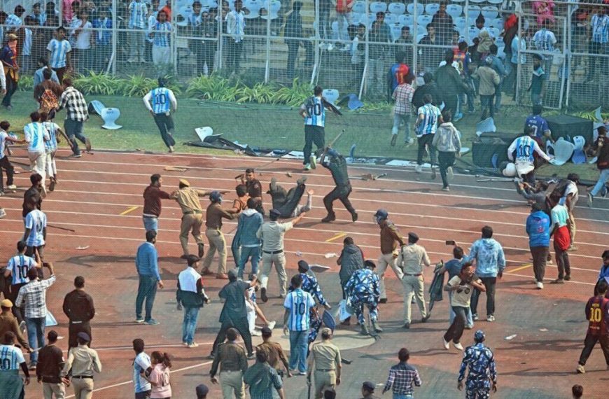 Οργή στην Καλκούτα για τον Μέσι: Σκηνές χάους