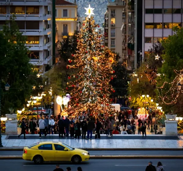 Πρωτοχρονιά με τσουχτερό κρύο και τοπικά χιόνια – Χειμωνιάτικο ποδαρικό στο 2025