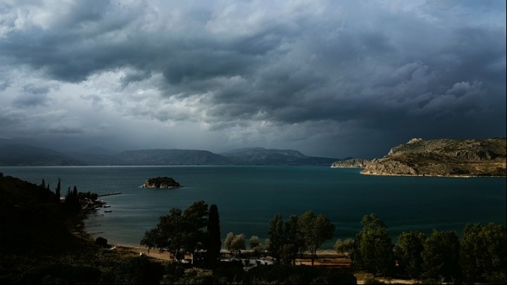 Kακοκαιρία BYRON: Επικαιροποιήθηκε το Έκτακτο Δελτίο Επικίνδυνων Καιρικών Φαινομένων