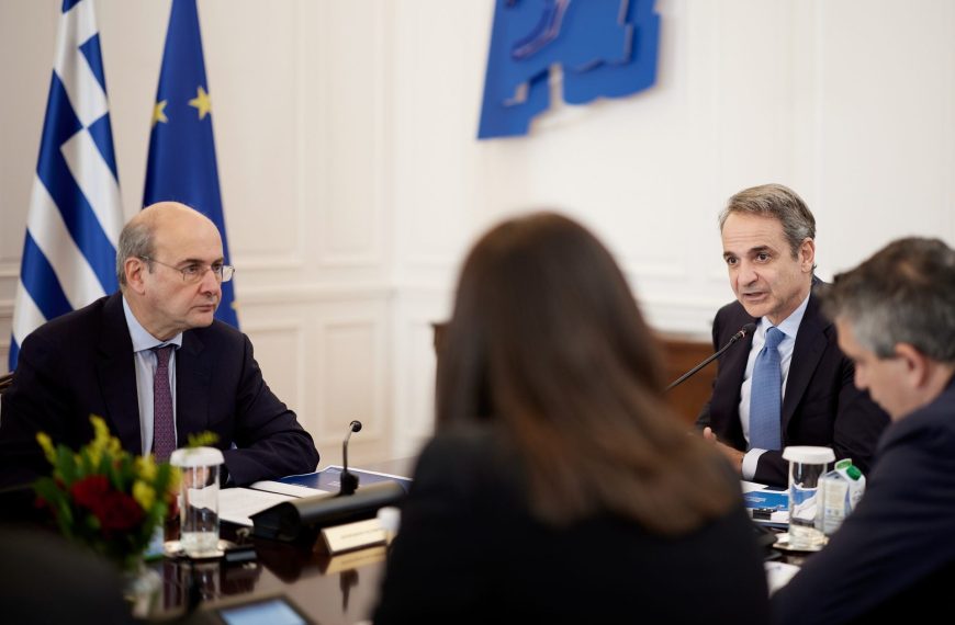 Μητσοτάκης για αγροτικές κινητοποιήσεις: Ανοιχτός σε διάλογο αλλά αυστηρός απέναντι στις ακραίες&hellip;