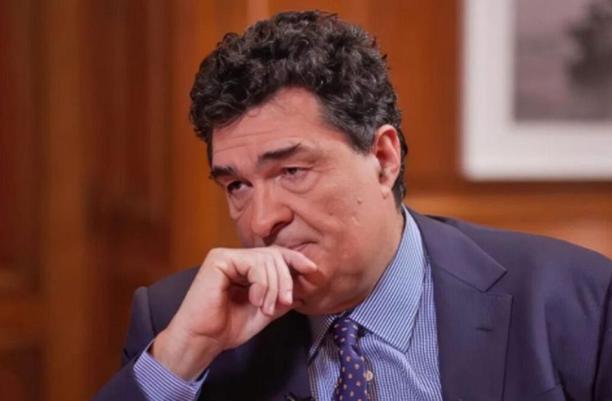 Αλέξης Παπαχελάς: Η δημόσια εξομολόγηση για τη μάχη του με τον καρκίνο