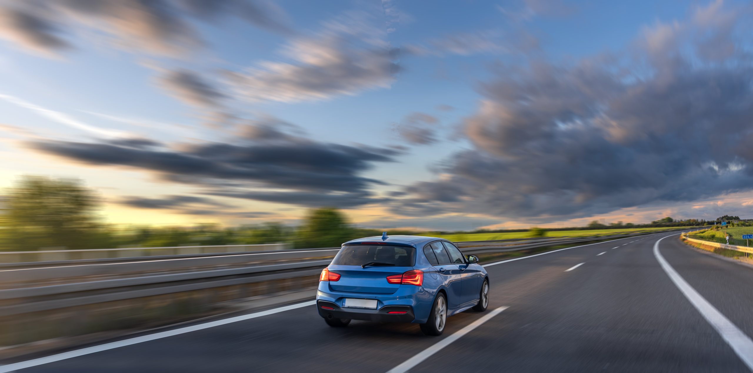 Υπερβολική ταχύτητα: Ο «αόρατος δολοφόνος» στους ευρωπαϊκούς δρόμους