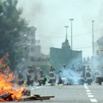 Το κύμα διαμαρτυριών στο Ιράν επεκτείνεται: Φοιτητές στους δρόμους, έμποροι και κυβέρνηση σε αμηχανία