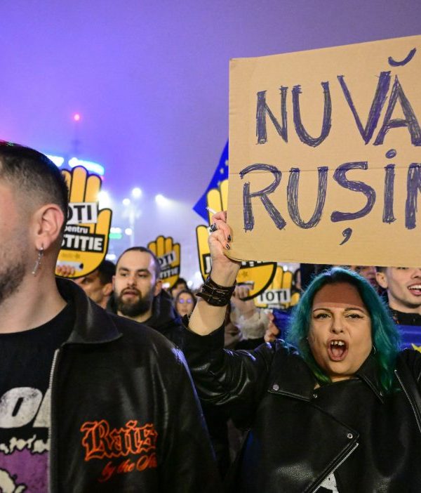 Μαζικές διαδηλώσεις στη Ρουμανία κατά της διαφθοράς στη Δικαιοσύνη