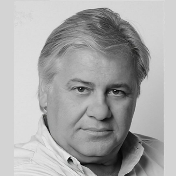 Σπύρος Σουρμελίδης: «Η ματιά ήταν καθαρά δημοσιογραφική – Παραιτήθηκα λόγω δυσαρμονίας»