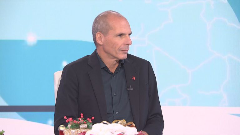 Βαρουφάκης: «Το μεγαλύτερο ατού του Μητσοτάκη είναι ο Τσίπρας»