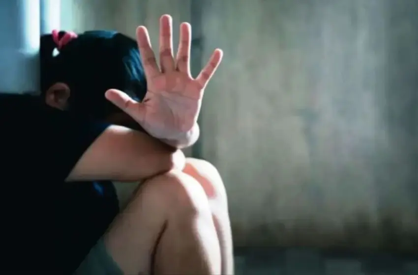 Γαλλία: 58χρονος βίαζε την κόρη του- Έκανε τρία…