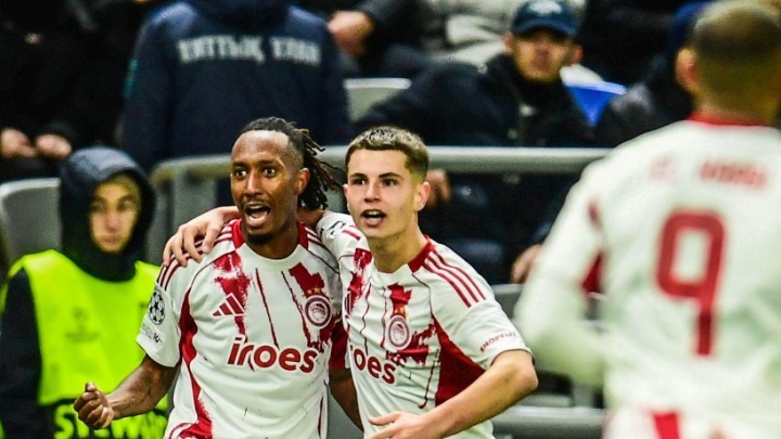 Ζωντανός στο κυνήγι της πρόκρισης ο Ολυμπιακός με «χρυσό» Μαρτίνς στην Αστάνα