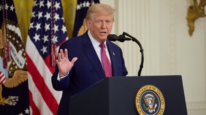 ΗΠΑ–Βενεζουέλα: Ο Τραμπ ανακηρύσσει την κυβέρνηση Μαδούρο «ξένη τρομοκρατική οργάνωση» και διατάσσει ναυτικό αποκλεισμό