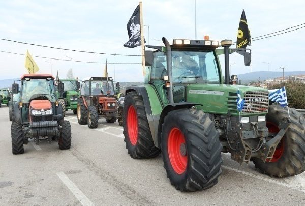 Αγροτικές κινητοποιήσεις σε όλη τη χώρα: Τρακτέρ στους δρόμους, άνοιγμα διοδίων ενόψει&hellip;