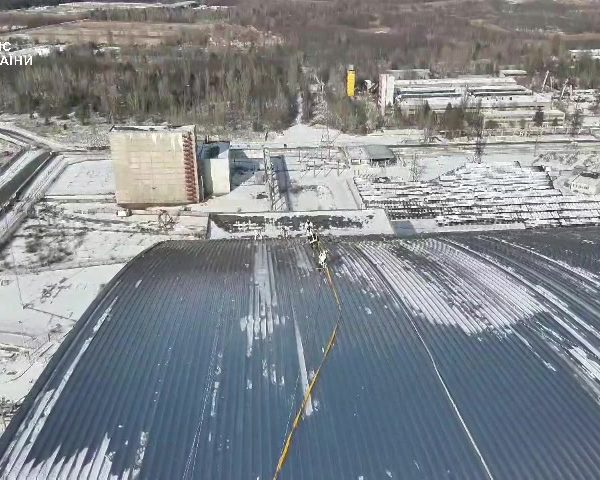 Ο θόλος του Τσερνόμπιλ χάνει μέρος της προστασίας του μετά από πλήγμα&hellip;