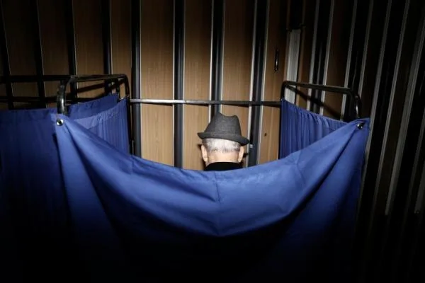 Πιθανή η “τέλεια (εκλογική) καταιγίδα” με απρόβλεπτο παράγοντα το κόμμα Καρυστιανού