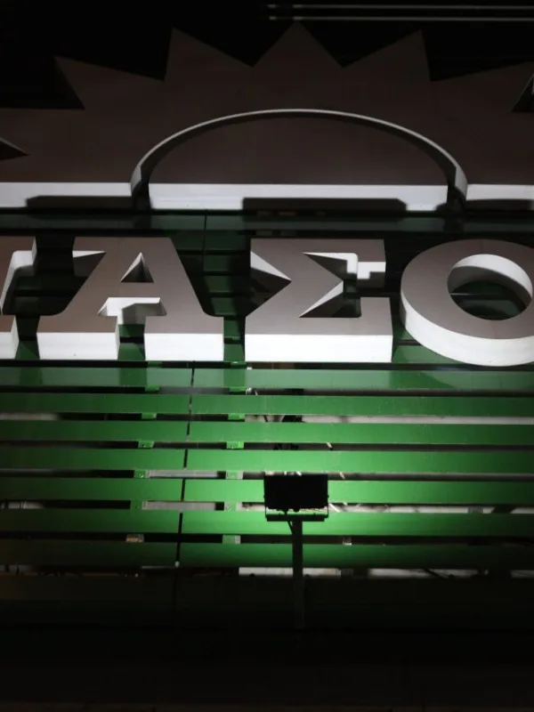 OPINION POLL/ Η “βαβέλ” της εκλογικής βάσης του ΠΑΣΟΚ- Ιδού πώς εξηγείται η “ακούνητη βελόνα”