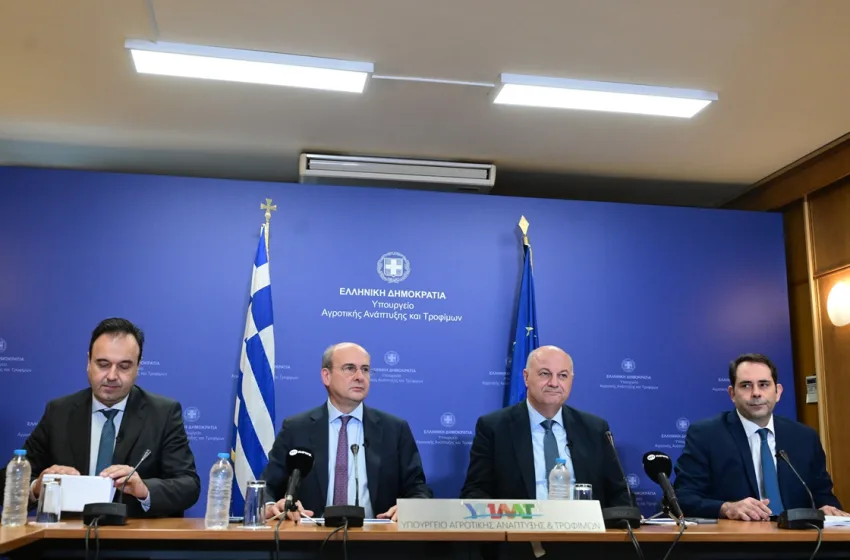 Δέσμη μέτρων για τους αγρότες: Η κυβέρνηση παρουσιάζει τις παρεμβάσεις – Οι αντιδράσεις και το επόμενο βήμα των κινητοποιήσεων