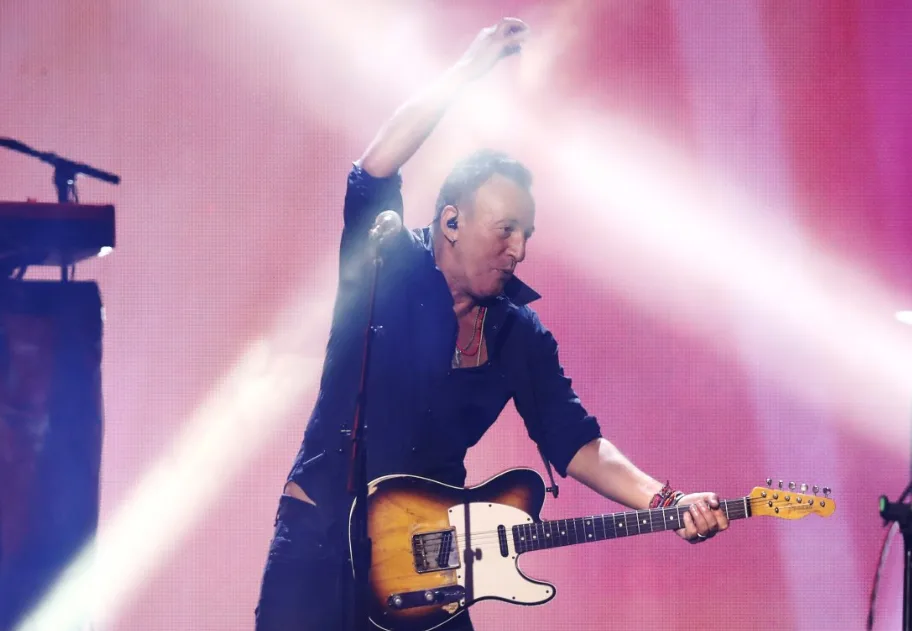 «Streets of Minneapolis»: Ο Μπρους Σπρίνγκστιν απέναντι στην πολιτική Τραμπ και τη βία της ICE