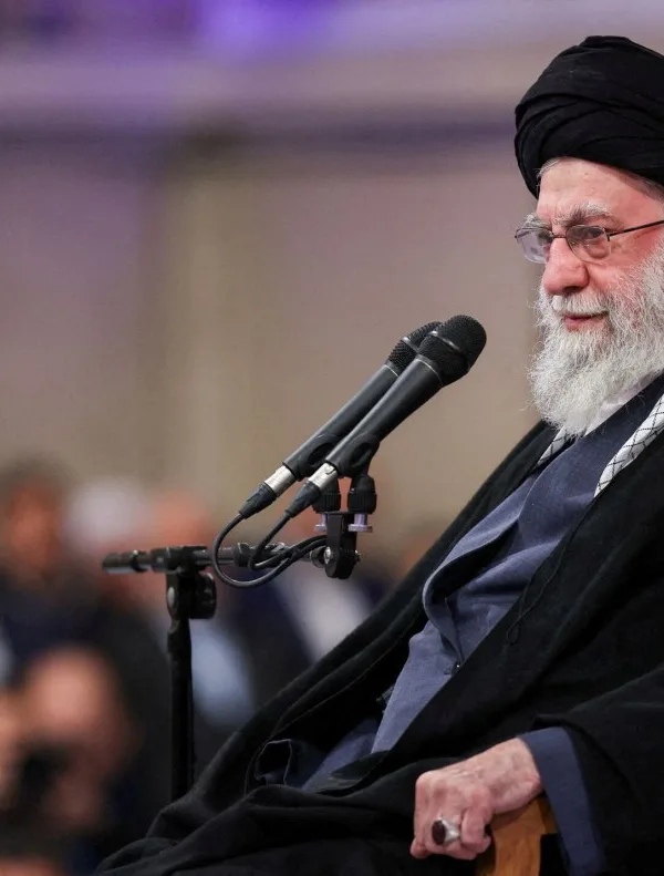 Σε καταφύγιο στην Τεχεράνη ο Χαμενεΐ- Φόβοι επίθεσης των ΗΠΑ και σκληρές διαψεύσεις από το Ιράν