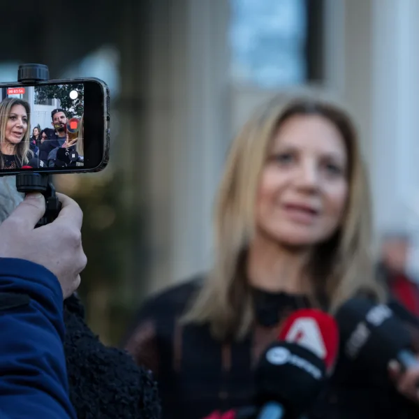 Από το “κοινό καλό” στη “συνταγματική αυτο-δικία”- Πώς το κόμμα Καρυστιανού μπορεί&hellip;