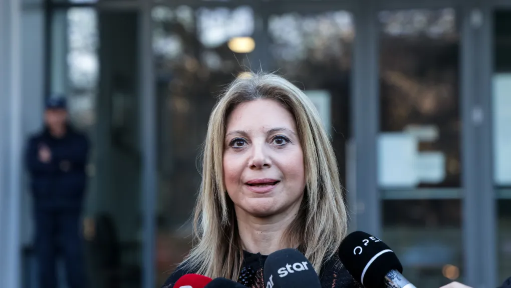 Θύελλα αντιδράσεων για τις δηλώσεις Καρυστιανού για τις αμβλώσεις