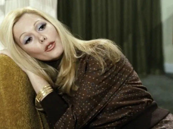 Αποχαιρετισμός στην Τόνια Καζιάνη: Έφυγε από τη ζωή στα 80 της χρόνια