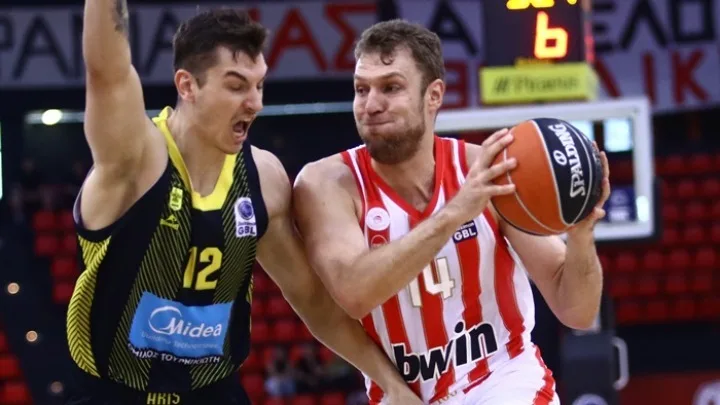 Δοκιμασία στο Βελιγράδι για τον Ολυμπιακό