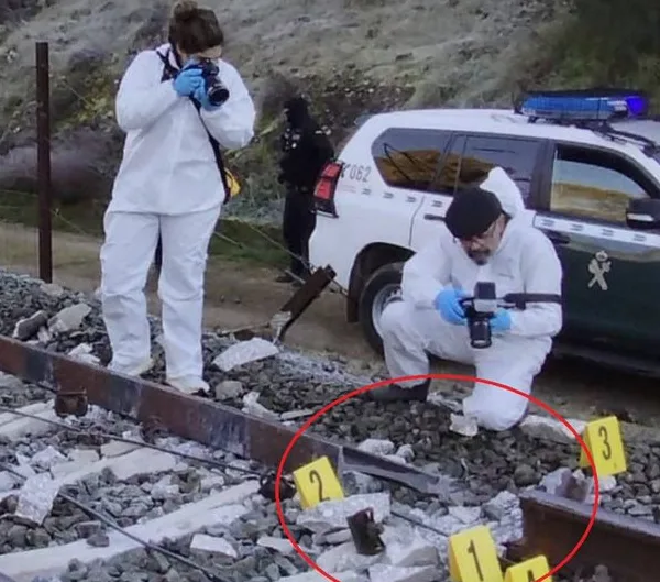 Εξωφρενικά πράγματα στα ισπανικά «Τέμπη»: Δεν έχουν ακόμη μπαζώσει το χώρο!