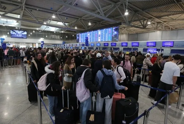 Σταδιακή αποκατάσταση του ελληνικού εναέριου χώρου μετά το τεχνικό μπλακ άουτ στο&hellip;