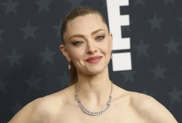 «The Testament of Ann Lee»: Το επίσημο τρέιλερ αποκαλύπτει ένα δυνατό δραματικό πορτρέτο με την&hellip;