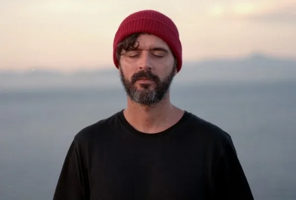 Ο Πέτρος Κλαμπάνης σε επετειακή παρουσίαση του “Minor Dispute” στο Half Note Jazz Club