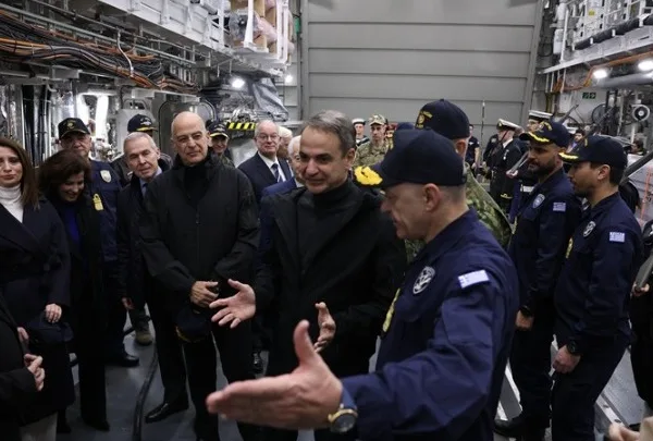 Ο «Κίμων» καταπλέει στον Σαρωνικό και σηματοδοτεί τη νέα εποχή του Πολεμικού&hellip;