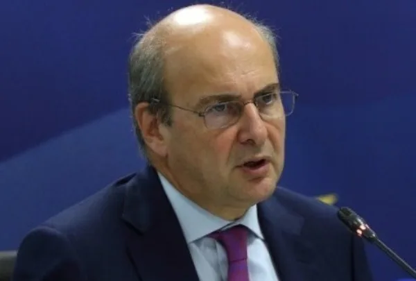 Χατζηδάκης: Δεν πάμε μπροστά με πετροπόλεμο