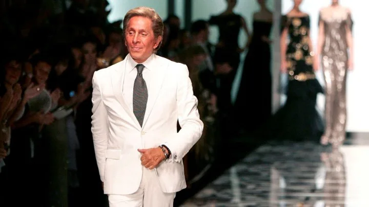 Πέθανε ο Βαλεντίνο Γκαραβάνι, ο θρύλος της ιταλικής μόδας
