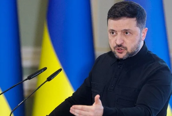 Ζελένσκι: Εποικοδομητικές οι συνομιλίες Ουκρανίας – Ρωσίας – ΗΠΑ