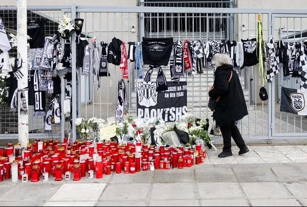 Σήμερα και αύριο το τελευταίο αντίο στους επτά οπαδούς του ΠΑΟΚ που σκοτώθηκαν στη Ρουμανία