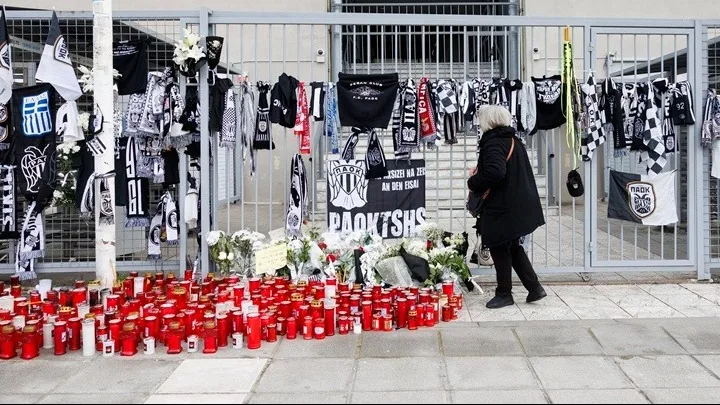 Σήμερα και αύριο το τελευταίο αντίο στους επτά οπαδούς του ΠΑΟΚ που σκοτώθηκαν στη Ρουμανία