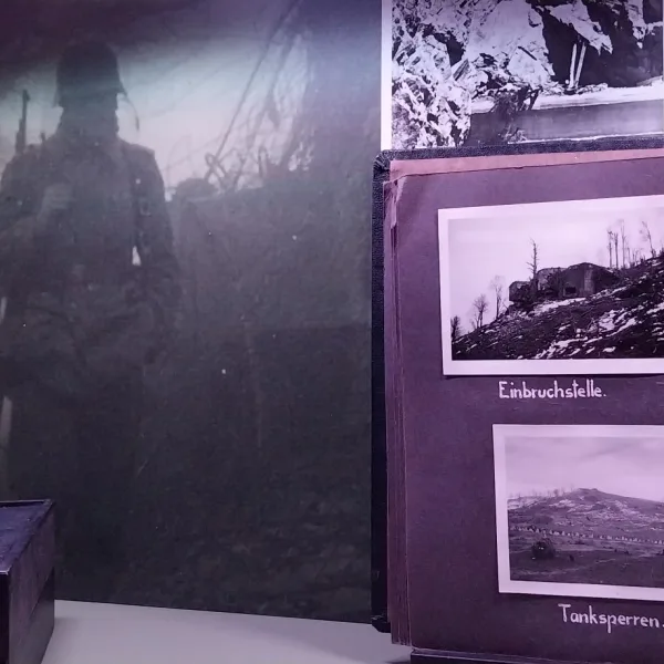 Κατοχή: Το άλμπουμ ενός Ορεινού Κυνηγού της 5ης&hellip;