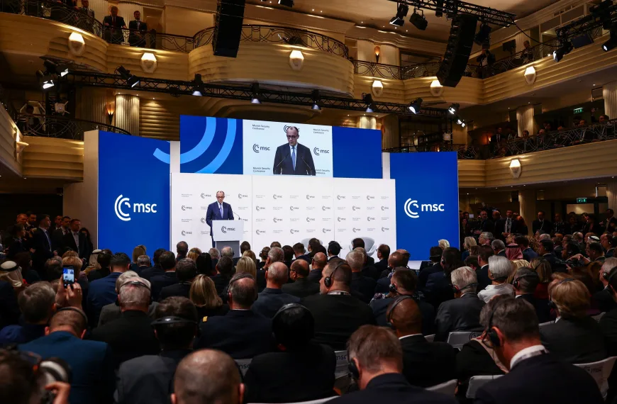 Μόναχο 2026: Η Ευρώπη μπροστά στο τέλος της μεταπολεμικής τάξης