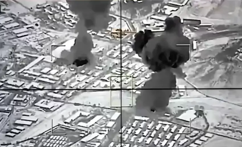 Πόλεμος Πακιστάν – Αφγανιστάν: Κλιμάκωση με βομβαρδισμούς της Καμπούλ και απειλές για πυρηνικά