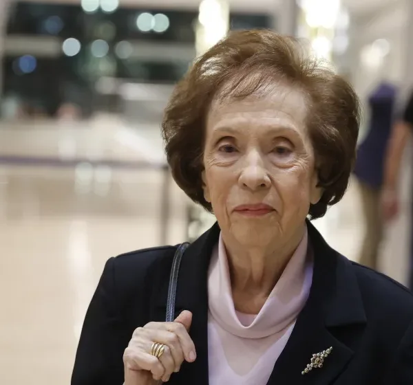 Άννα Ψαρούδα-Μπενάκη: Έφυγε μια θεσμική πρωταγωνίστρια της Μεταπολίτευσης