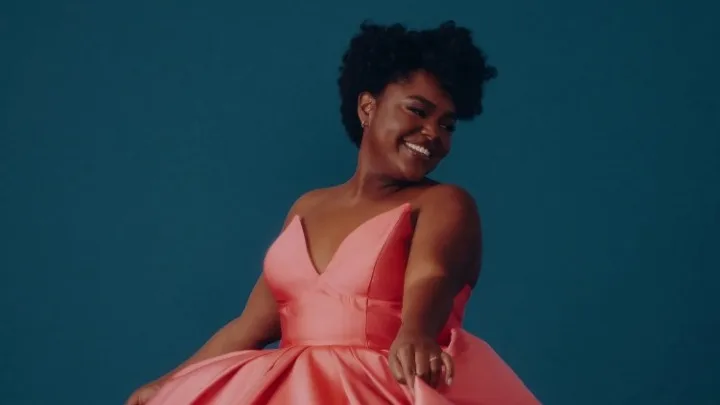 Christie Dashiell: Η διπλά υποψήφια για Grammy φωνή της νέας jazz έρχεται στο Half Note Jazz Club