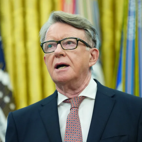 Σύλληψη Πίτερ Μάντελσον στο Λονδίνο: Ποινική έρευνα για ανάρμοστη συμπεριφορά σε δημόσιο&hellip;