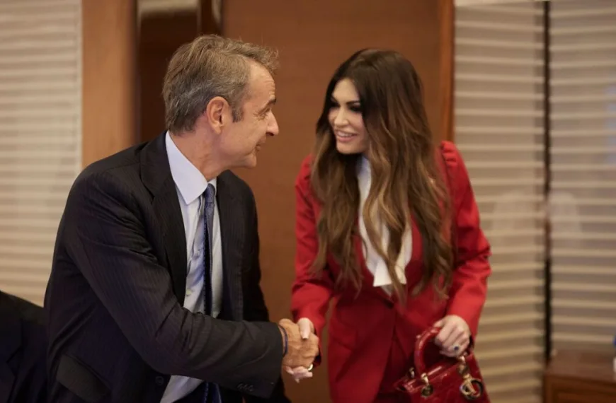 Κίμπερλι Γκιλφόϊλ στο Breibart: Η “πάντα ανοιχτή” πόρτα του πρωθυπουργού και οι υπουργοί που απαντούν αμέσως στο τηλέφωνο