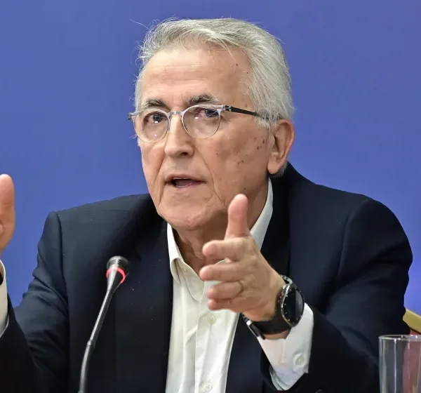 Υπό έρευνα ο πρόεδρος της ΓΣΕΕ: Ο εισαγγελέας καλεί τους εμπλεκόμενους-Κατηγορίες για υπεξαίρεση-Δημοσιογράφος της ΕΡΤ ελέγχεται από την Αρχή